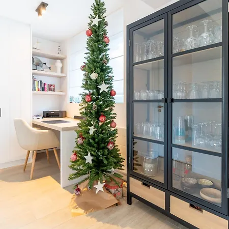 Superb Fully Renovated Semi-detached House For 6 People 別荘 Le Touquet