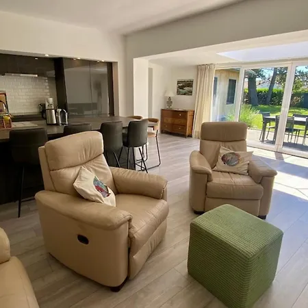 Vakantiehuis Superb Fully Renovated Semi-detached House For 6 People Le Touquet